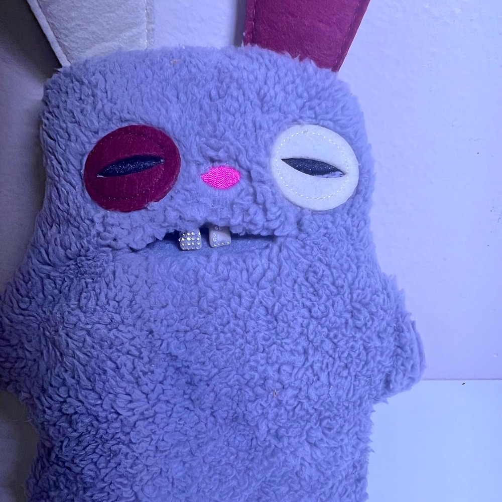 Fuggler Ugly Monster Dog Toy Rabid Rabbit Rare Collectible Bunny Rhinestone - Picture 2 of 4